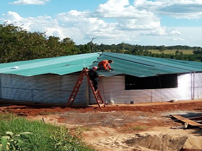 Cisterna de agua tipo tanque australiano techado y con funda interior